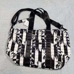 tahari tote palm print nwt